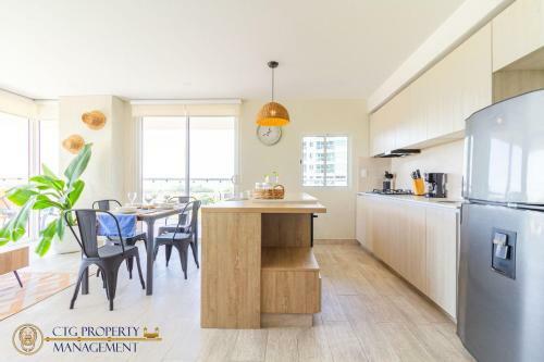 Apartamento Con Jacuzzi Privado - Dominique Cartagena