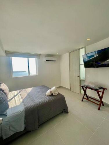 Apartamento Amplio - Vista Laguito 18c