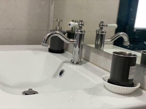 Apartamento Casa En Montealegre Reformada Y Acogedora (Wifi)