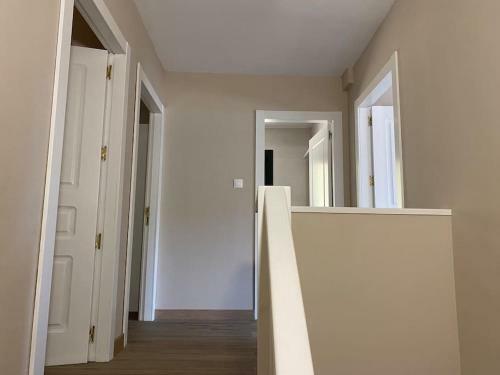 Apartamento Casa En Montealegre Reformada Y Acogedora (Wifi)