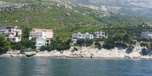 Apartments Tri Palme