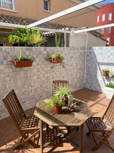 Comfortable Guest Room With Balcony