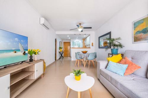 Cala Esmeralda 6-f Apartment Playa La Cala Beach