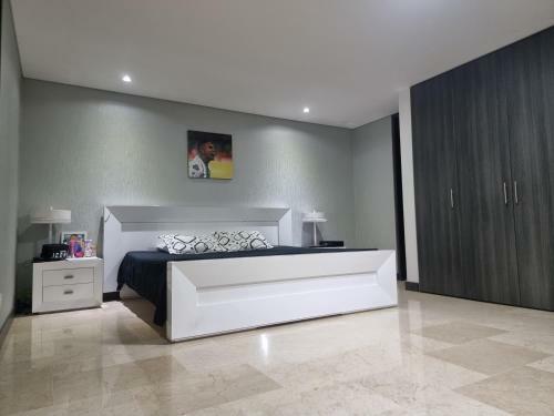 Apartamento En El Poblado, Medell�n + 146mt2