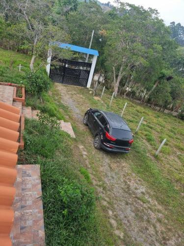 Caba�a En Barbosa-velez