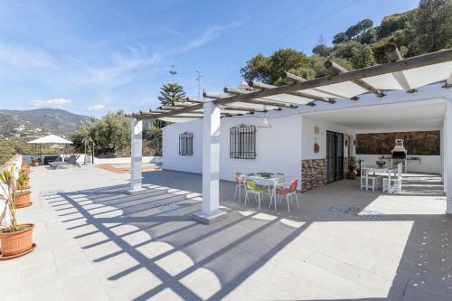 Villa Benama