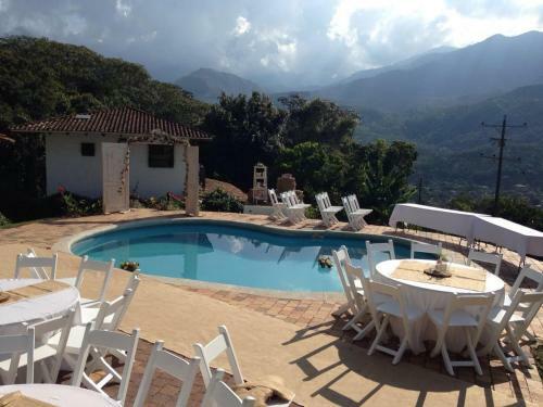 La Villa The View