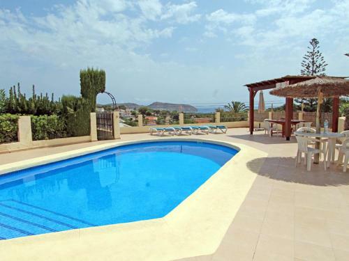 Villa Moravit, 3 Dormitorios, 6 Personas - Es-216-21