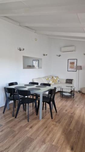 Apartamento �tico Con Terraza C�ntrico