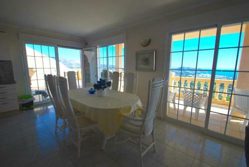Seaview Whole Villa