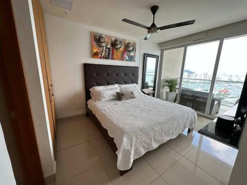 Apartamento Edificio H2 Cartagena 1603
