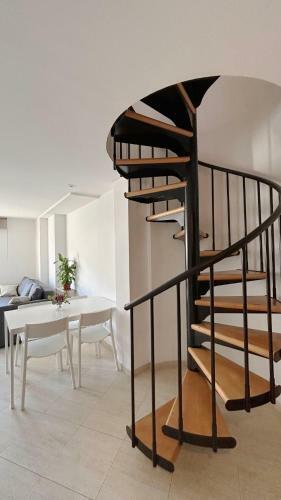 Apartamento C�ntico Y Con Terraza