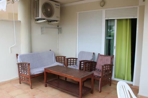 Apartamento Bajo Con Jard�n