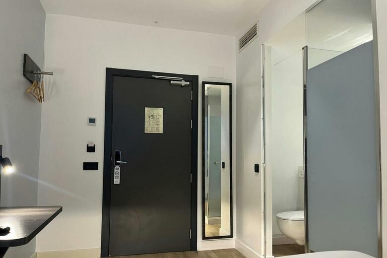Hostal Four Points Flex By Sheraton Madrid Atocha