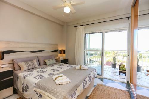 Beachfront Apartment 30min From Valencia
