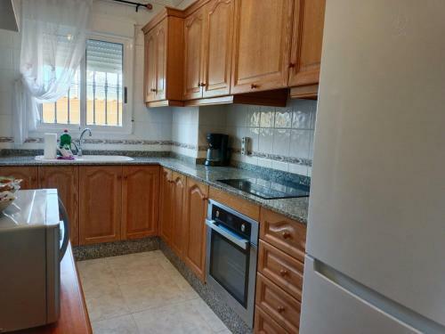 Charming Bungalow In Private Urbanization Royal Interpark