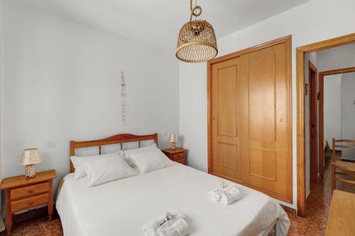 A Spacious And Cozy Apartment.