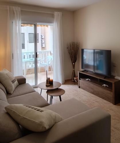 Pmt14 - City Apartment By The Beach With Pool