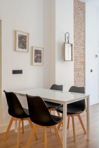 Hommyhome Conteros Cathedral Apartments