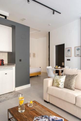 Hommyhome Conteros Cathedral Apartments