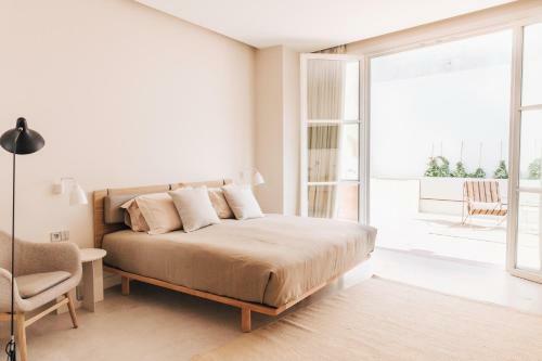 Hotel Pl�cido Y Grata