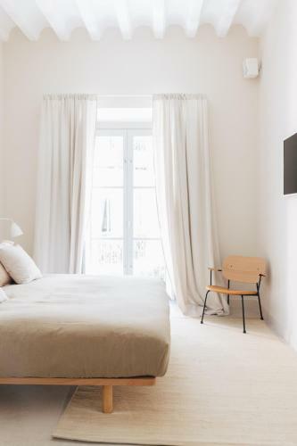 Hotel Pl�cido Y Grata