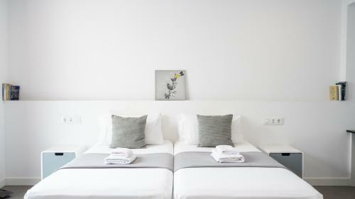 Dolium Apartments