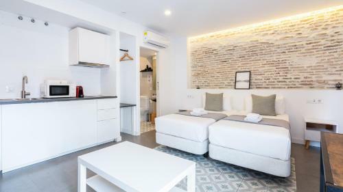 Dolium Apartments