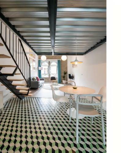 Apartamento Pop Art Feria Luminoso D�plex Con Terraza Privada