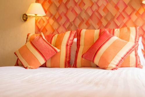Hotel H�tel Restaurant Des Remparts