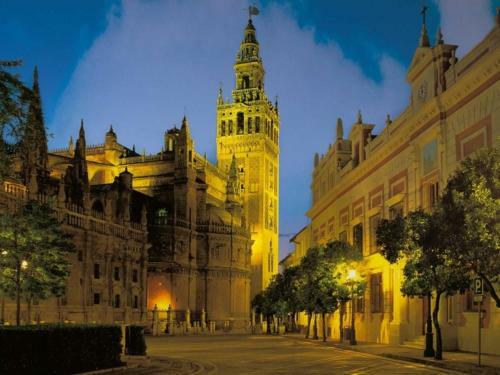Ad2a Luminoso 2 Br Apartment, 250m de Catedral