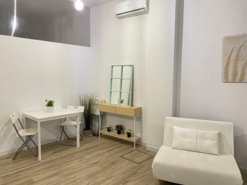 Flamenca Triana - Apartamento Totalmente Equipado Wifi 2d Sofas Camas 2 Ba�os