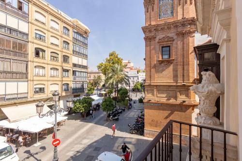 Real Casa De La Moneda Deluxe Apartments