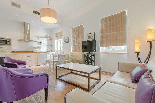 H�rcules Xci Apartments