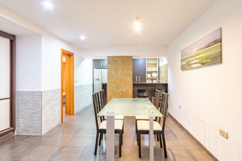 Apartamento Alhondiga Oasis Suite By Valcambre