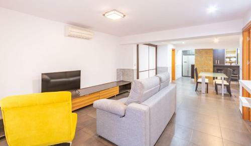 Apartamento Alhondiga Oasis Suite By Valcambre