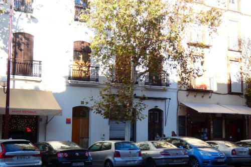 Luxury Apartment Arenal 6 Pax, Parking Optional