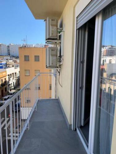 Rentalsevilla Moderno Apartamento En Triana de 95m2