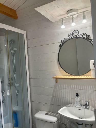 Hermoso Bungalow De Madera