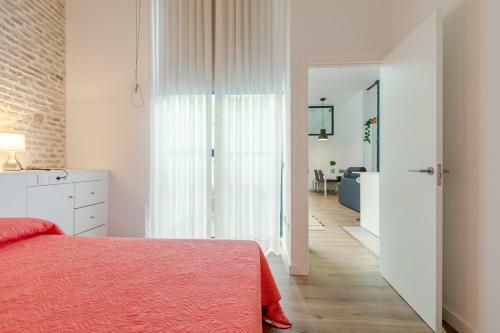 Honeymoon Apartment