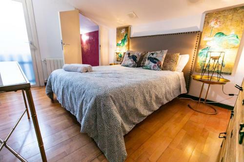 Apartamento 3 Dormitorios En Calle San Vicente.