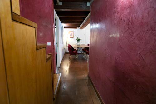 Apartamento 3 Dormitorios En Calle San Vicente.