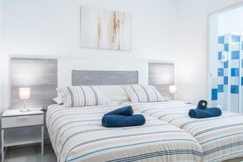 Riverside Triana Apartment