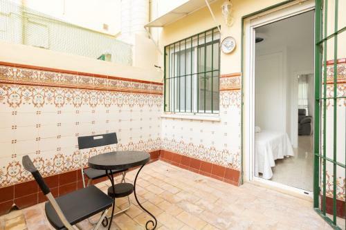 Apartamento Bordador Central Courtyard By Valcambre