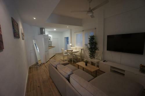Rentalsevilla Espacioso Y Acogegor Apartamento De 3 Dormitorios
