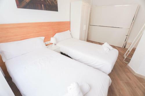 Rentalsevilla Espacioso Y Acogegor Apartamento De 3 Dormitorios
