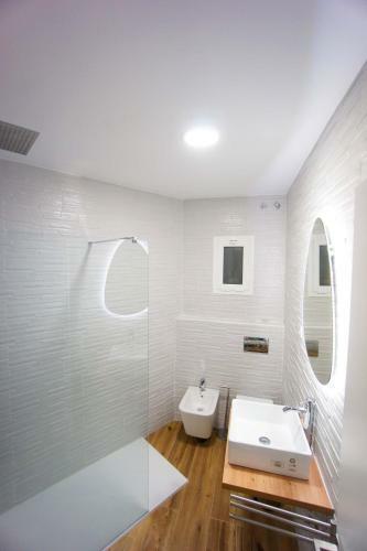 Rentalsevilla Espacioso Y Acogegor Apartamento De 3 Dormitorios