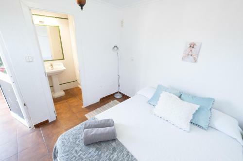 Agradable Villa Con Piscina