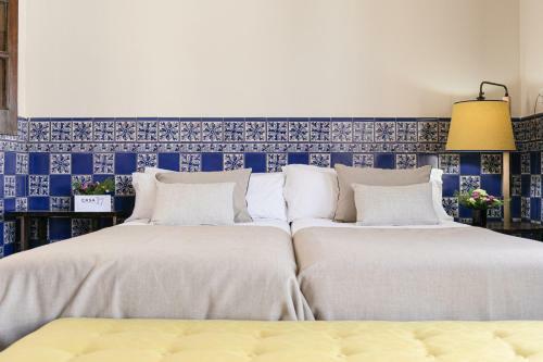 Hostal Casa17 Santacruz Suites