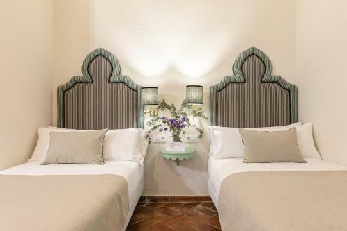 Hostal Casa17 Santacruz Suites